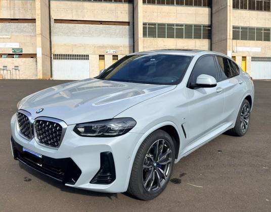 BMW X4 2.0 16V GASOLINA XDRIVE30I M SPORT STEPTRONIC BMW X4 2.0 16V GASOLINA XDRIVE30I M SPORT STEPTRONIC